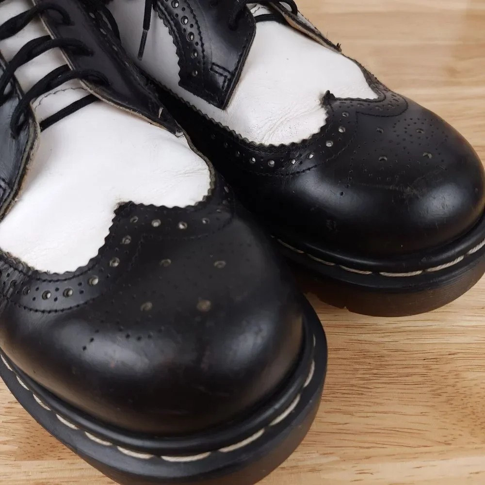 Dr‎ Martens Bex Brogue Wingtip Shoes Mens UK 9 US 10 Black White England 3989